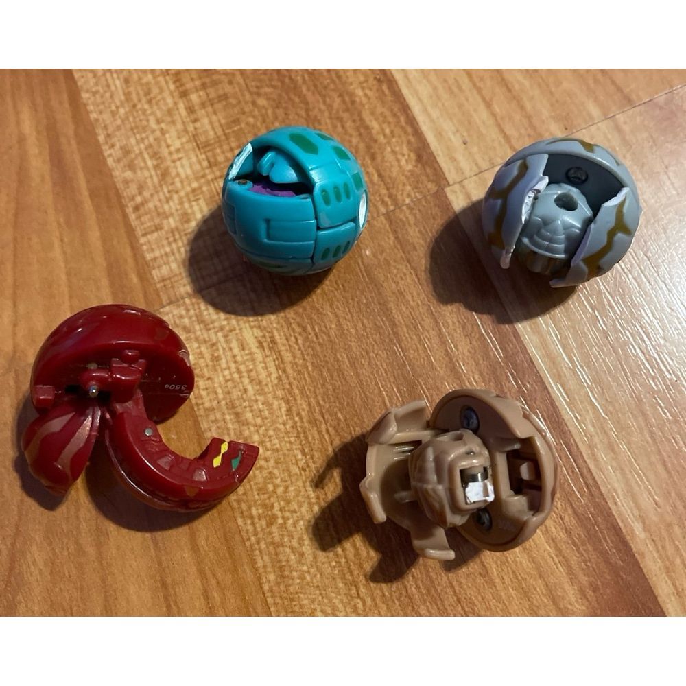 Bundle of‎ 4 Bakugan